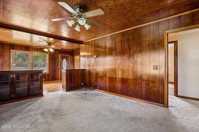 879 Charlie Smith Sr Highway, St. Marys, GA 31558