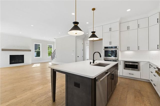 3794 Wynn Walk, Brookhaven, GA 30341