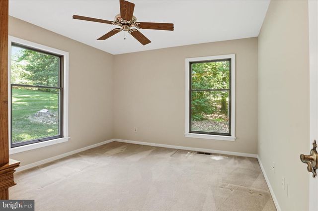 6501 COMMONWEALTH CT, Manassas, VA 20112