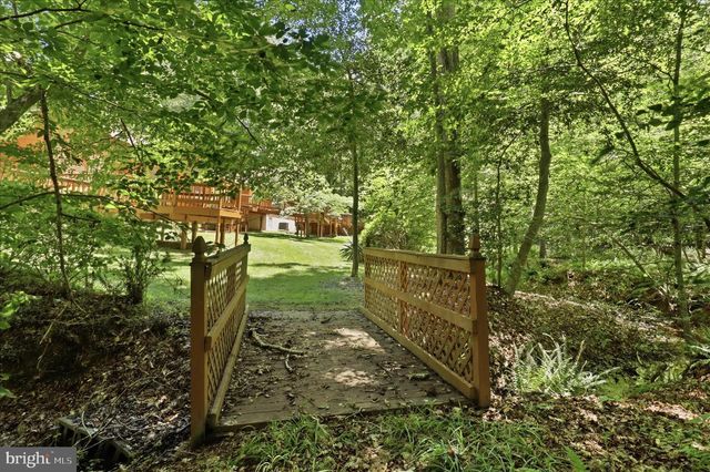 6501 COMMONWEALTH CT, Manassas, VA 20112