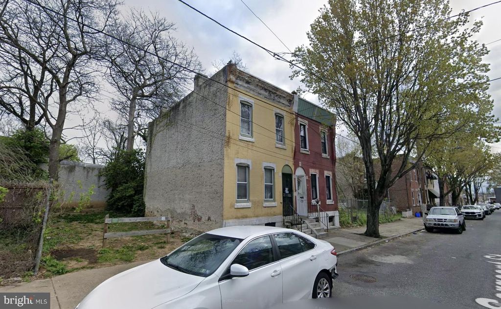 2543 W SERGEANT ST, PHILADELPHIA, PA 19132 — photo 2