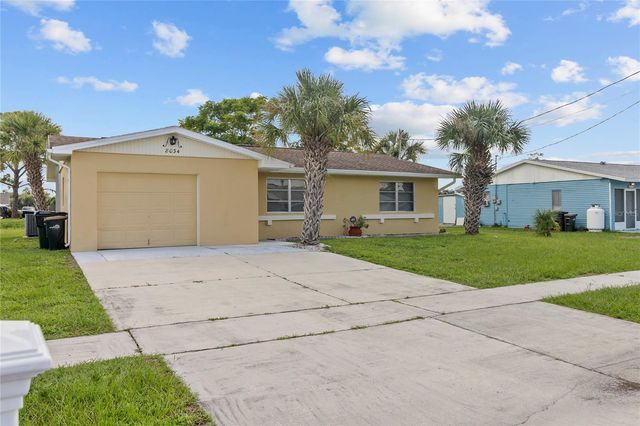 8034 TRIONFO AVENUE, North Port, FL 34287