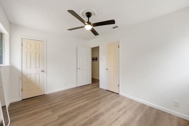 5800 Breezewood DR, Austin, TX 78745