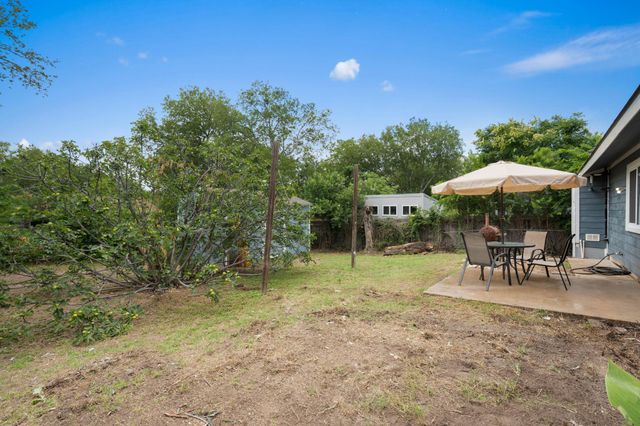 5800 Breezewood DR, Austin, TX 78745