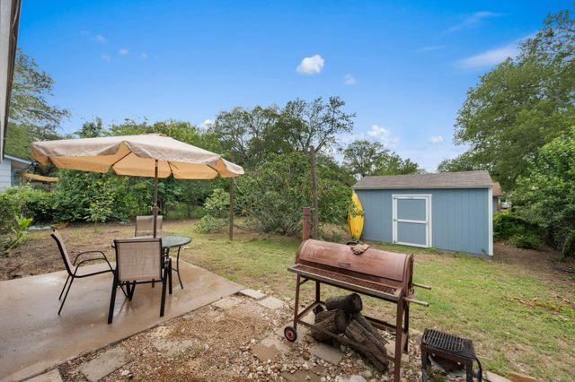 5800 Breezewood DR, Austin, TX 78745