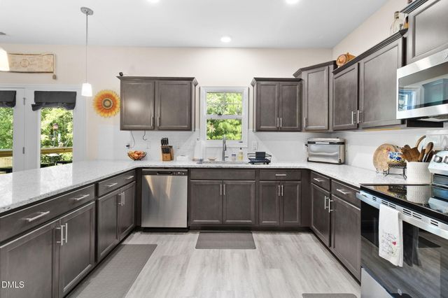 330 Caldwell Street, Spring Lake, NC 28390