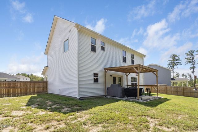 330 Caldwell Street, Spring Lake, NC 28390