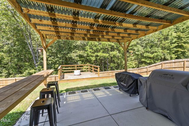 330 Caldwell Street, Spring Lake, NC 28390