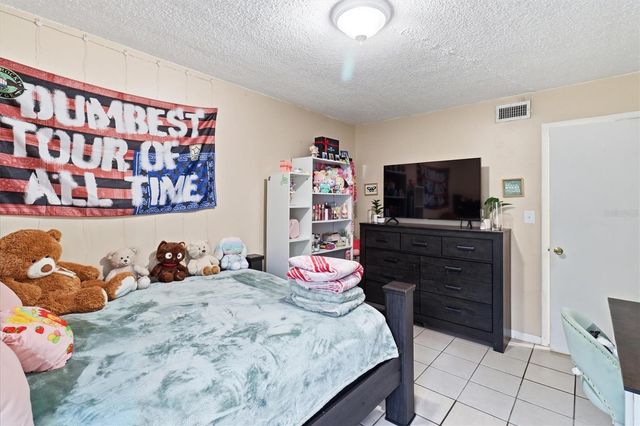 931 W OAK RIDGE ROAD B, Orlando, FL 32809