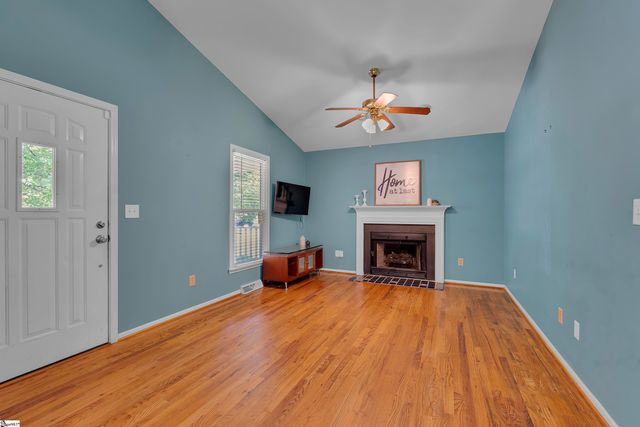 7 Venning Court, Greenville, SC 29609