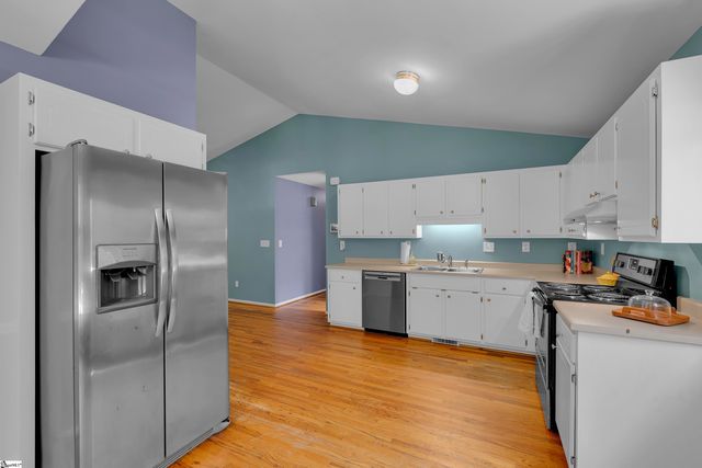 7 Venning Court, Greenville, SC 29609
