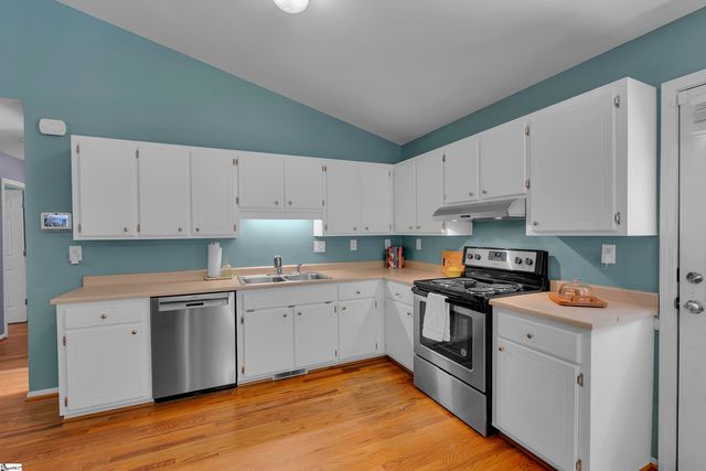 7 Venning Court, Greenville, SC 29609