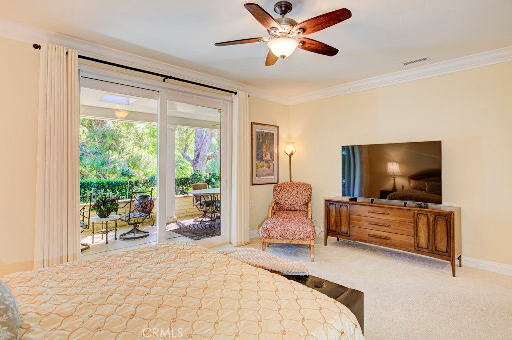 Image 19 of property listing at 5544 Rayo Del Sol B, Laguna Woods, CA 92637