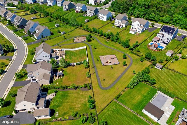 13506 EAGLES REST DR, Leesburg, VA 20176