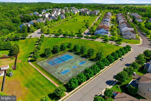 13506 EAGLES REST DR, Leesburg, VA 20176