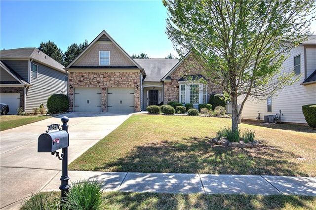 584 Olympic Way, Acworth, GA 30102