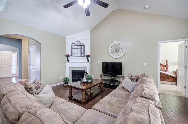 584 Olympic Way, Acworth, GA 30102