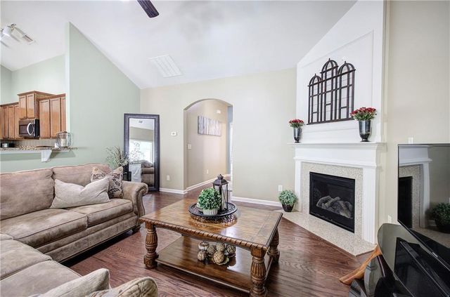 584 Olympic Way, Acworth, GA 30102