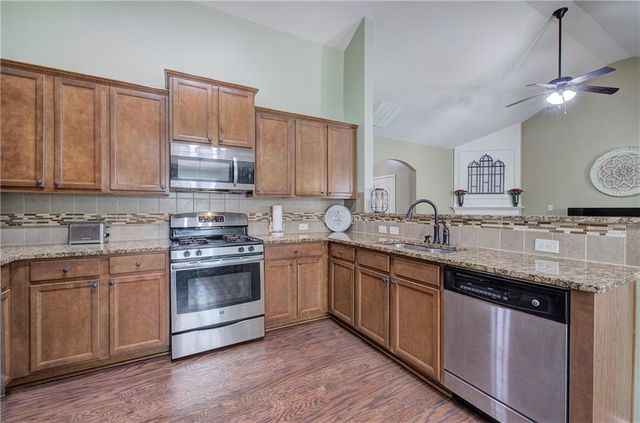 584 Olympic Way, Acworth, GA 30102