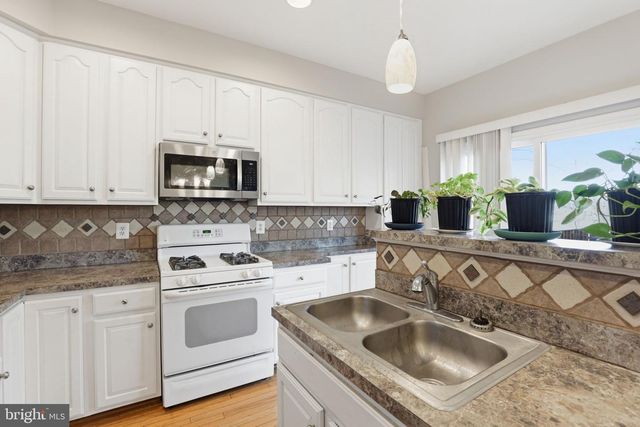 15507 BANJO CT, Woodbridge, VA 22193