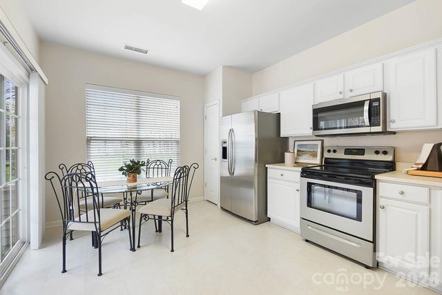 9220 Elrose Place, Charlotte, NC 28277