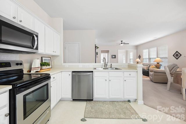 9220 Elrose Place, Charlotte, NC 28277