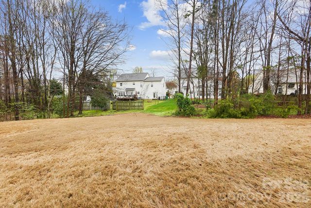 9220 Elrose Place, Charlotte, NC 28277