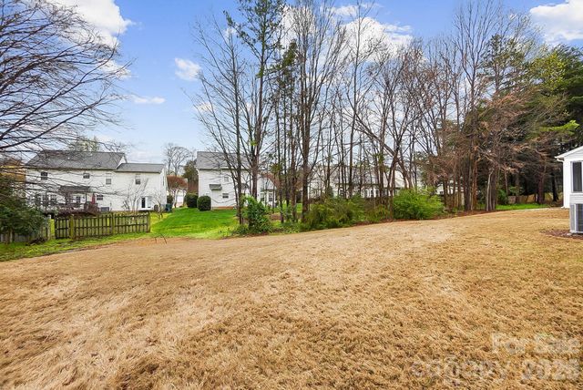 9220 Elrose Place, Charlotte, NC 28277