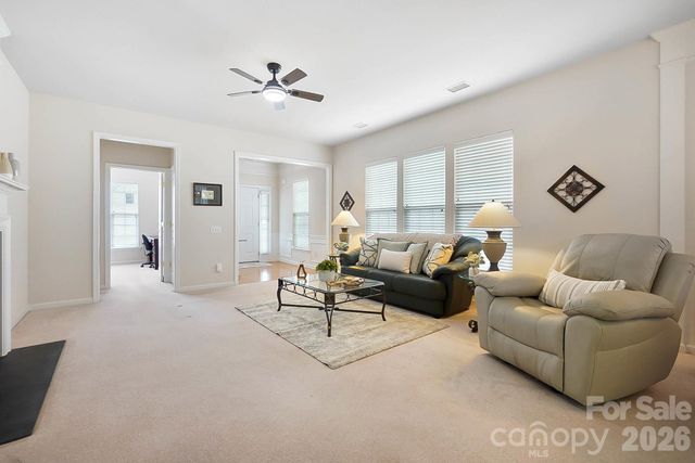 9220 Elrose Place, Charlotte, NC 28277