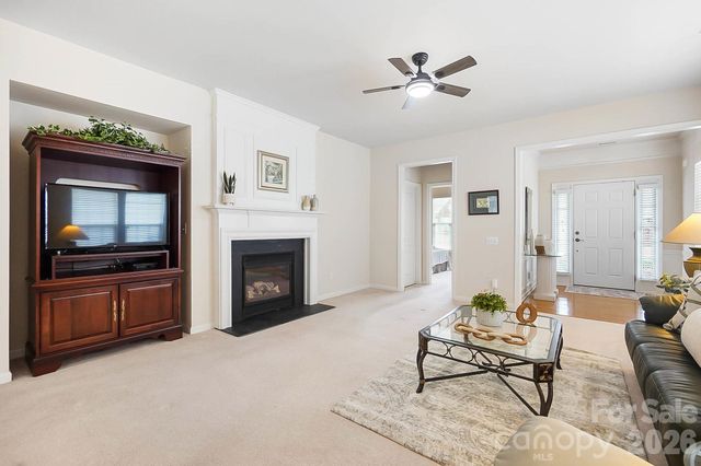 9220 Elrose Place, Charlotte, NC 28277