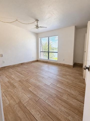 1836 N CRYSTAL LAKE DRIVE 20, Lakeland, FL 33801