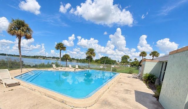 1836 N CRYSTAL LAKE DRIVE 20, Lakeland, FL 33801