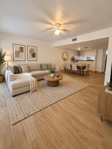 1836 N CRYSTAL LAKE DRIVE 20, Lakeland, FL 33801