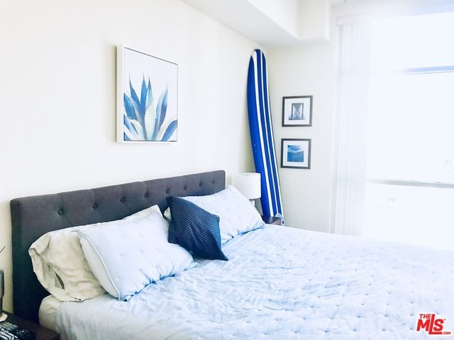 1241 5TH Street 604, Santa Monica, CA 90401