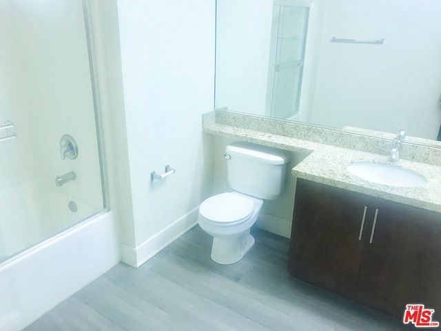 1241 5TH Street 604, Santa Monica, CA 90401