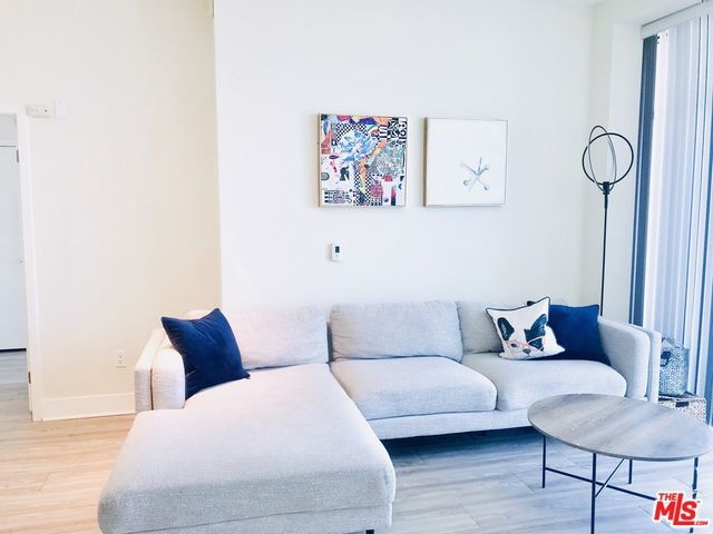 1241 5TH Street 604, Santa Monica, CA 90401