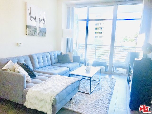 1241 5TH Street 604, Santa Monica, CA 90401