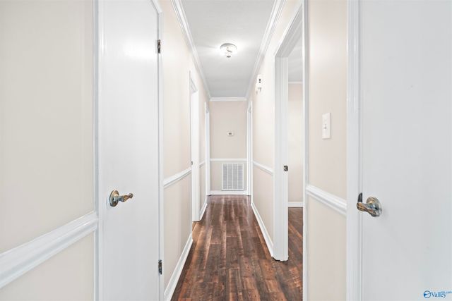 302 Glendale Avenue, Muscle Shoals, AL 35661