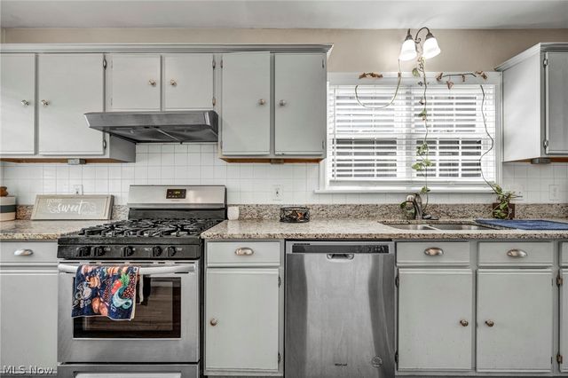 18428 Winslow Road, Shaker Heights, OH 44122