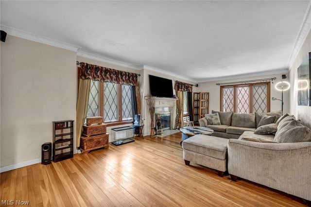 18428 Winslow Road, Shaker Heights, OH 44122
