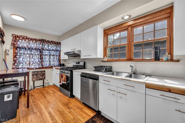 18428 Winslow Road, Shaker Heights, OH 44122