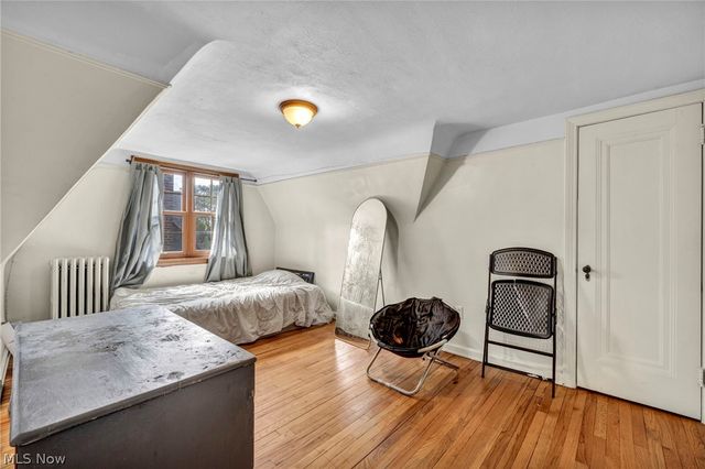 18428 Winslow Road, Shaker Heights, OH 44122
