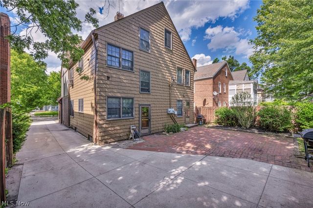 18428 Winslow Road, Shaker Heights, OH 44122
