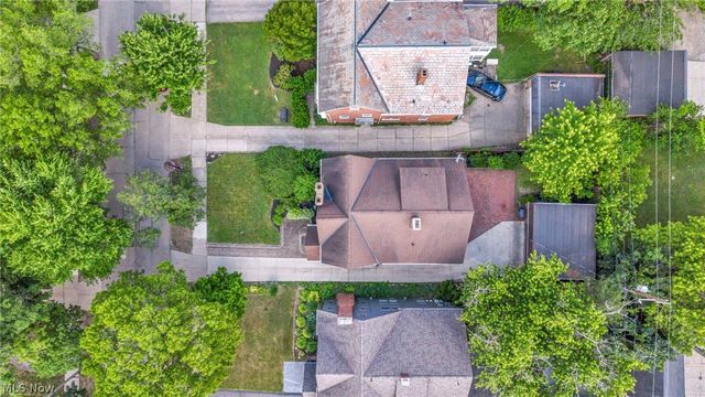 18428 Winslow Road, Shaker Heights, OH 44122