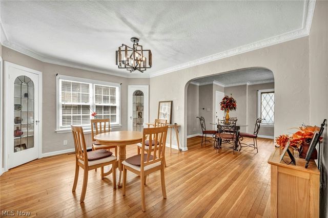 18428 Winslow Road, Shaker Heights, OH 44122