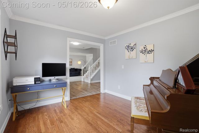 8876 Wintercove Drive, Commerce Charter Township, MI 48382