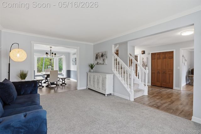 8876 Wintercove Drive, Commerce Charter Township, MI 48382