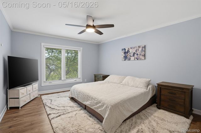 8876 Wintercove Drive, Commerce Charter Township, MI 48382