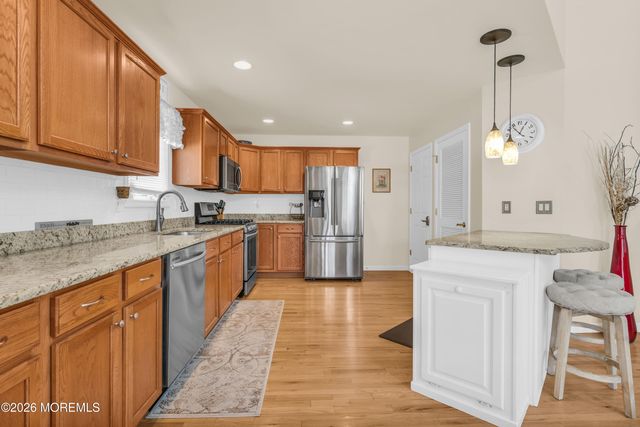 108 Bark Road, Manahawkin, NJ 08050