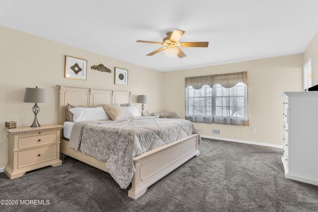108 Bark Road, Manahawkin, NJ 08050